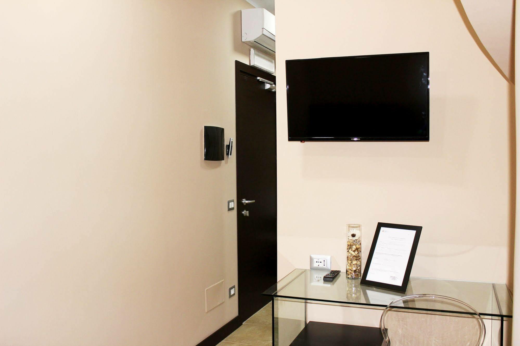 Hotel Gran Torino โรม ภายนอก รูปภาพ